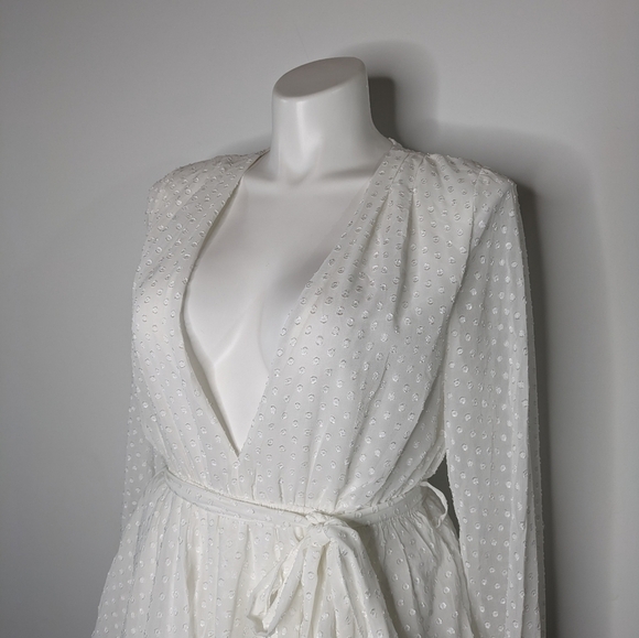 NWT Lioness white legendary lovers plunge v neck tie waist dress XXL - Picture 4 of 14
